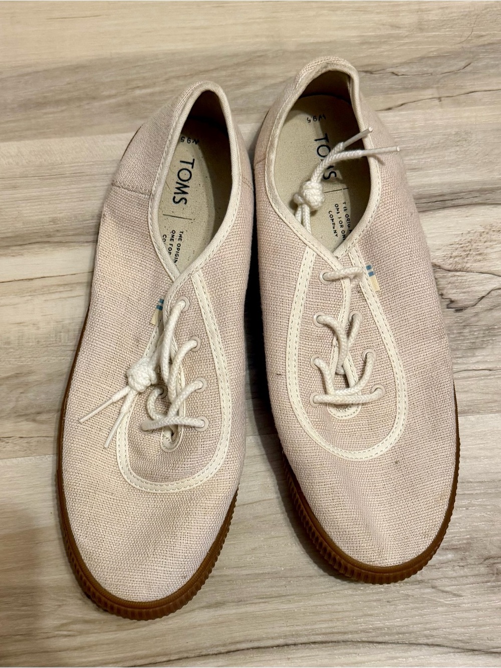 TOMS Blush Canvas Lace-Up Sneakers with Gum Sole